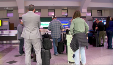U.S Senators call for classified hearing on El Paso Airport closures