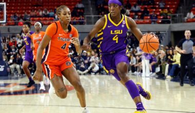 No. 5 LSU bounces back from a midweek loss at Texas and routs Auburn 77-44
