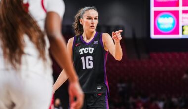 Women’s Basketball: 21 points from Marta Suarez leads No. 12 TCU to road win over Houston