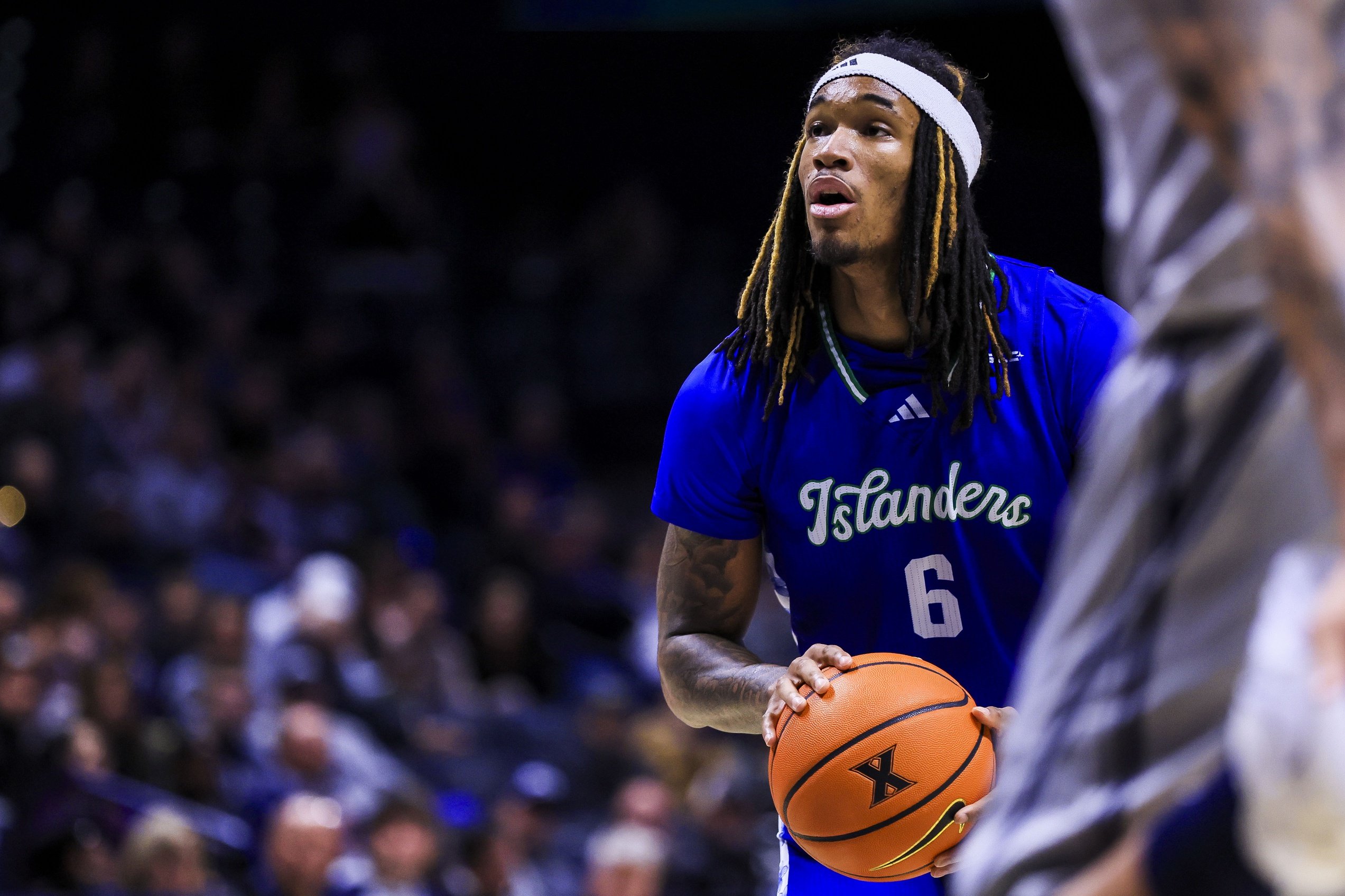 college basketball picks Sheldon Williams Texas A M Corpus Christi Islanders predictions best bet odds