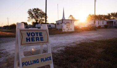 Tarrant voters will cast ballots in these May 26 runoffs