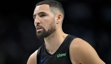 Klay Thompson's Injury Status as Dallas Mavericks Play Memphis Grizzlies in Tank Fest