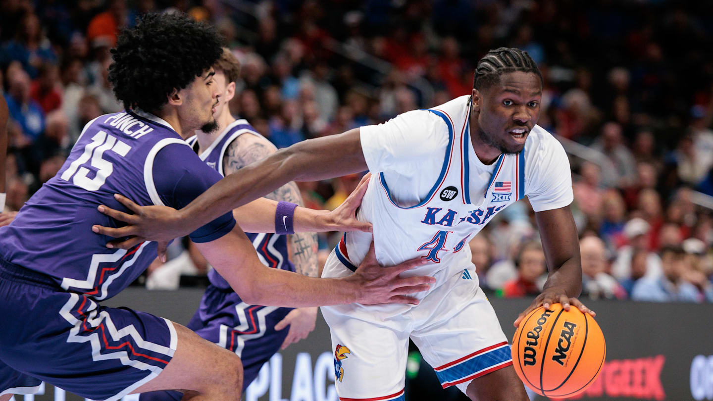 TCU Can't Finish Late Again, Falls to Kansas 78-73 in Big 12 Quarterfinal