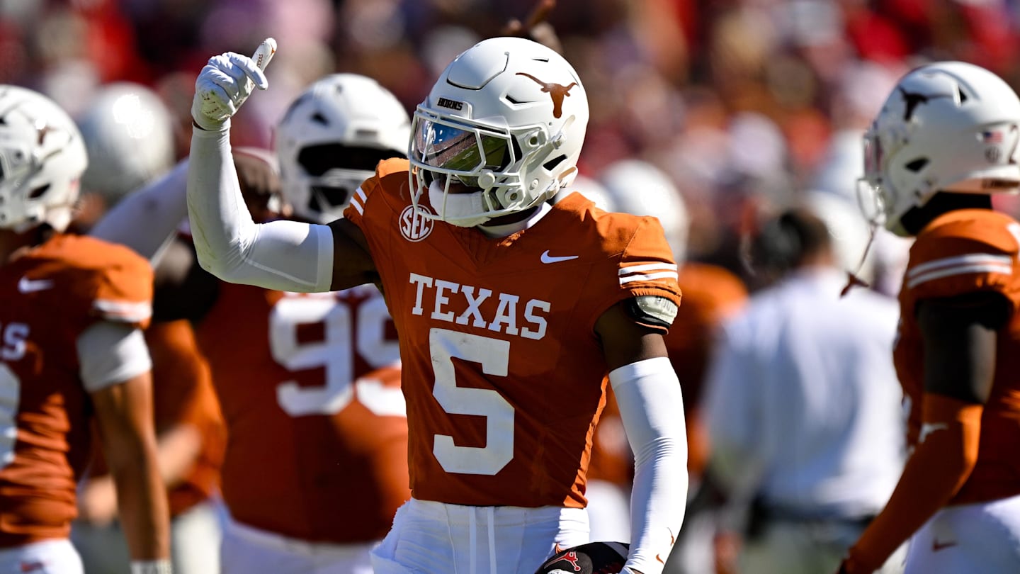 Dallas Cowboys Showing Heavy Interest in Lockdown Texas CB
