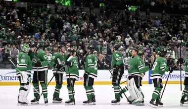 Mar 10, 2026; Dallas, Texas, USA; Dallas Stars goaltender Jake Oettinger (29) and the Stars celebrate on the ice after the victory over the Vegas Golden Knights at the American Airlines Center. Mandatory Credit: Jerome Miron-Imagn Images