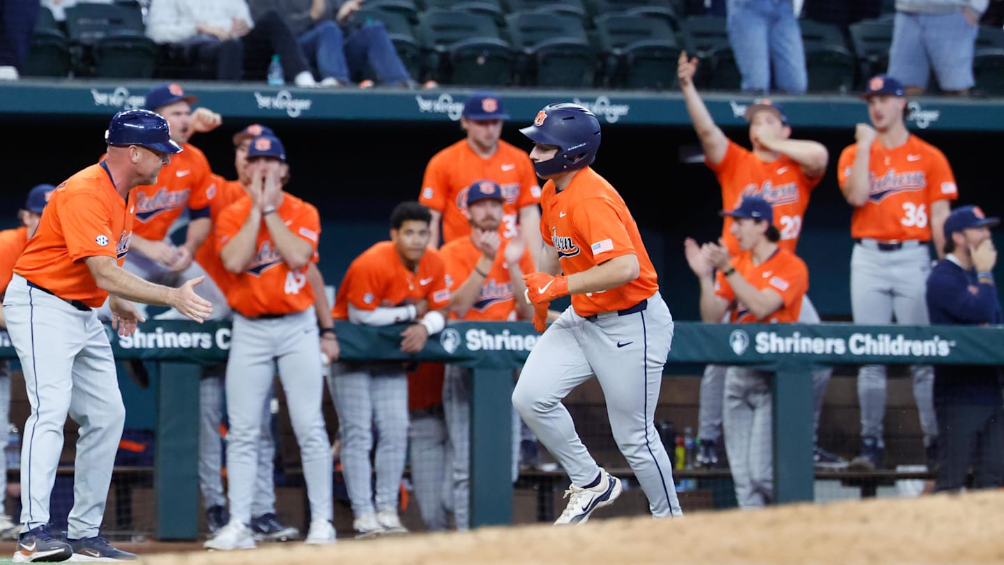 No. 5 Auburn Walks off No. 2 Texas on Friday