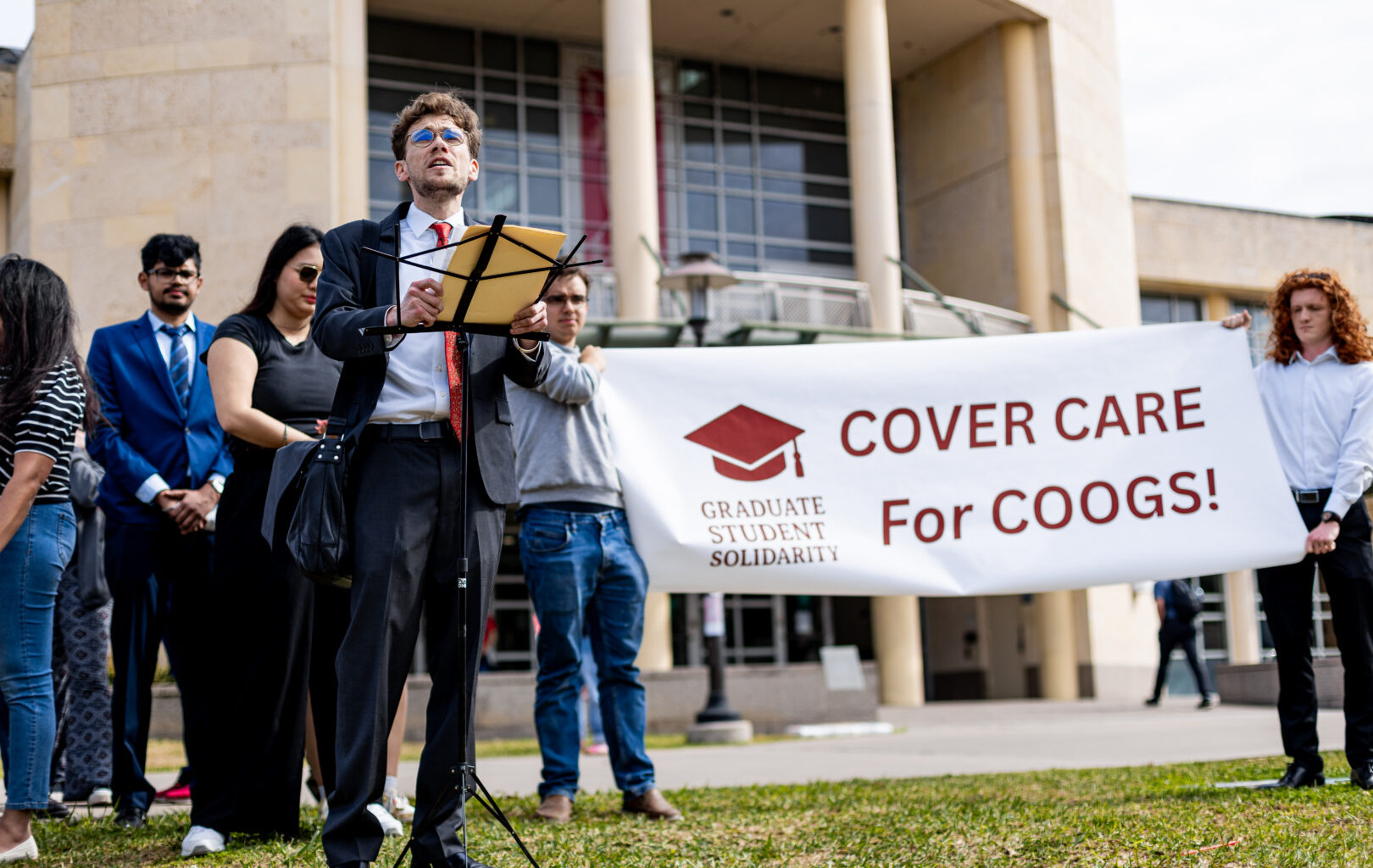 High health insurance costs push graduate students into advocacy