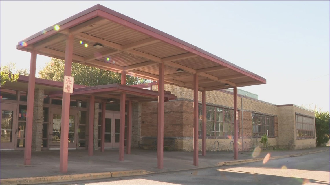 Austin moves to rezone old Rosedale school for housing amid neighbor concerns