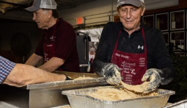 Most popular fish fry during Lent? This Arlington church set up a drive-thru to meet demand