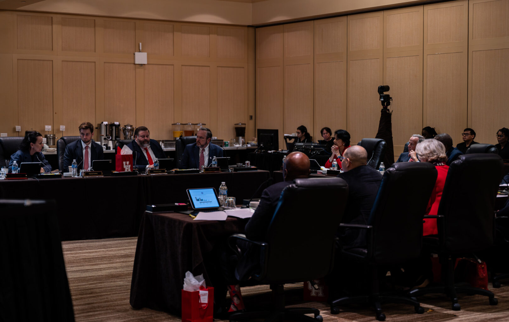 UH Board of Regents approves housing, meal plan increases