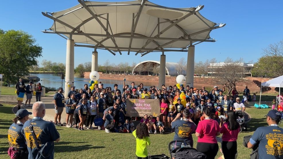 Race to Cure Sarcoma (Chikage Windler)