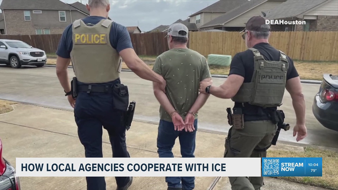 Corpus Christi undocumented immigrant leaves U.S. after ICE detention tied to local law enforcement cooperation agreement