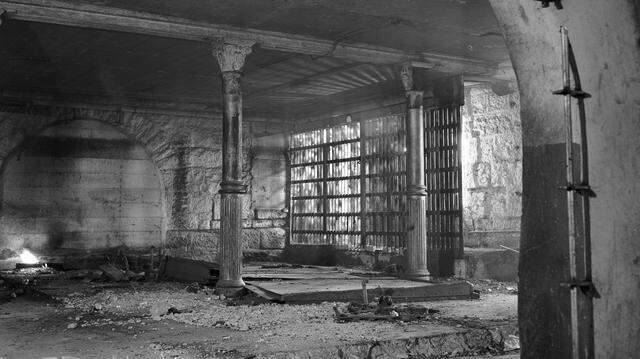 November 1937: What remains of the Fort Worth city jail as it’s being demolished.