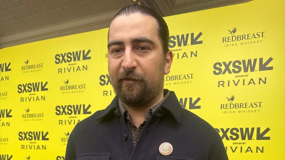 {p}One of the most talked-about moments came at the Paramount Theatre for the world premiere of “Noah Kahan: Out of Body.” Noah Kahan hit the carpet to celebrate the documentary, which follows a career-defining chapter that launched him into global stardom while also tracing his return to his Vermont roots. He opened up about the vulnerability of putting his personal journey on screen for fans. The documentary is set to stream on Netflix starting April 13.{/p}