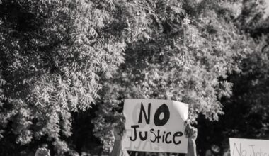 “No Kings” Protest Draws Crowds Across Dallas-Fort Worth