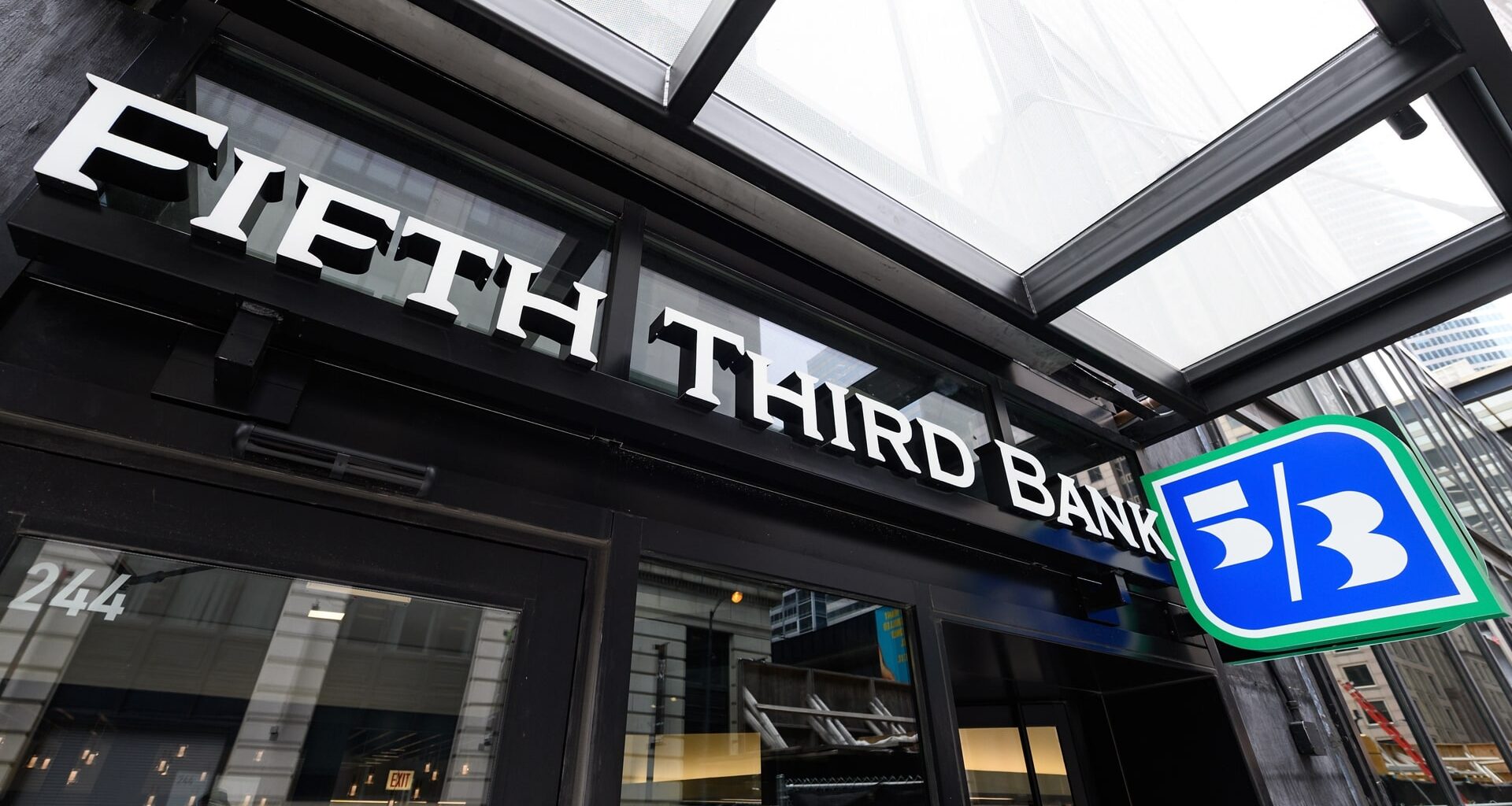 Bryan Enzler named regional manager of Texas for Fifth Third Bank