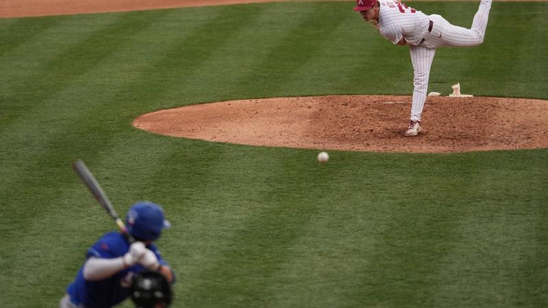 UTA Drops Series with 11-1 Loss at Arkansas