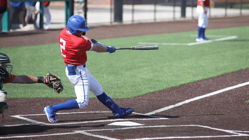 Chaps Drop Finale to Comets