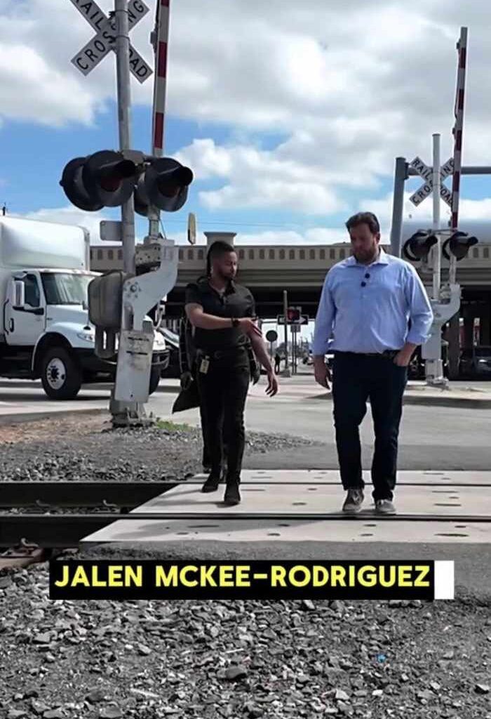 🚂 Councilman wants new technology to avoid getting stuck at San Antonio railroad crossings 🚧