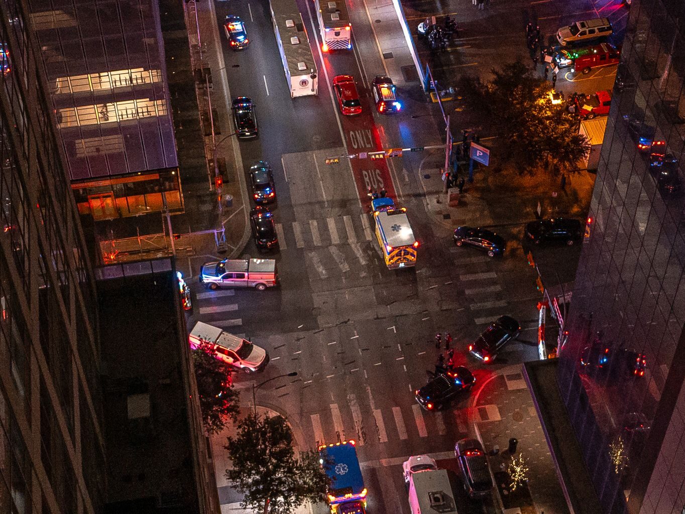 Austin police, EMS praised for quick response to 6th Street shooting