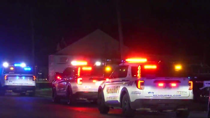 3 injured in shooting in north Harris County