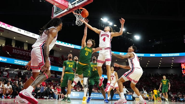 Baylor guard Dan Skillings Jr. (0) and Houston guard Kingston...