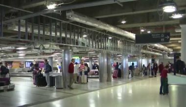 Spring break travel ramps up at Houston airports with 2.2 million passengers expected