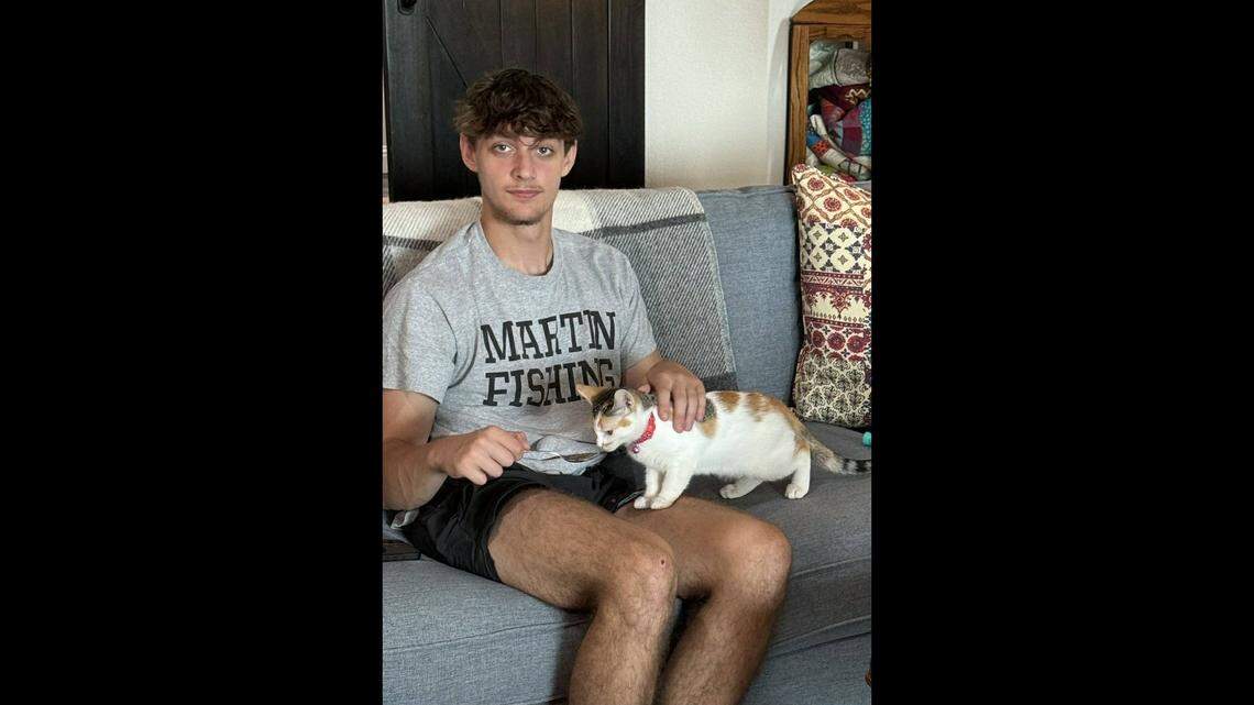 17-year-old suspect arrested in Arlington teen shooting case