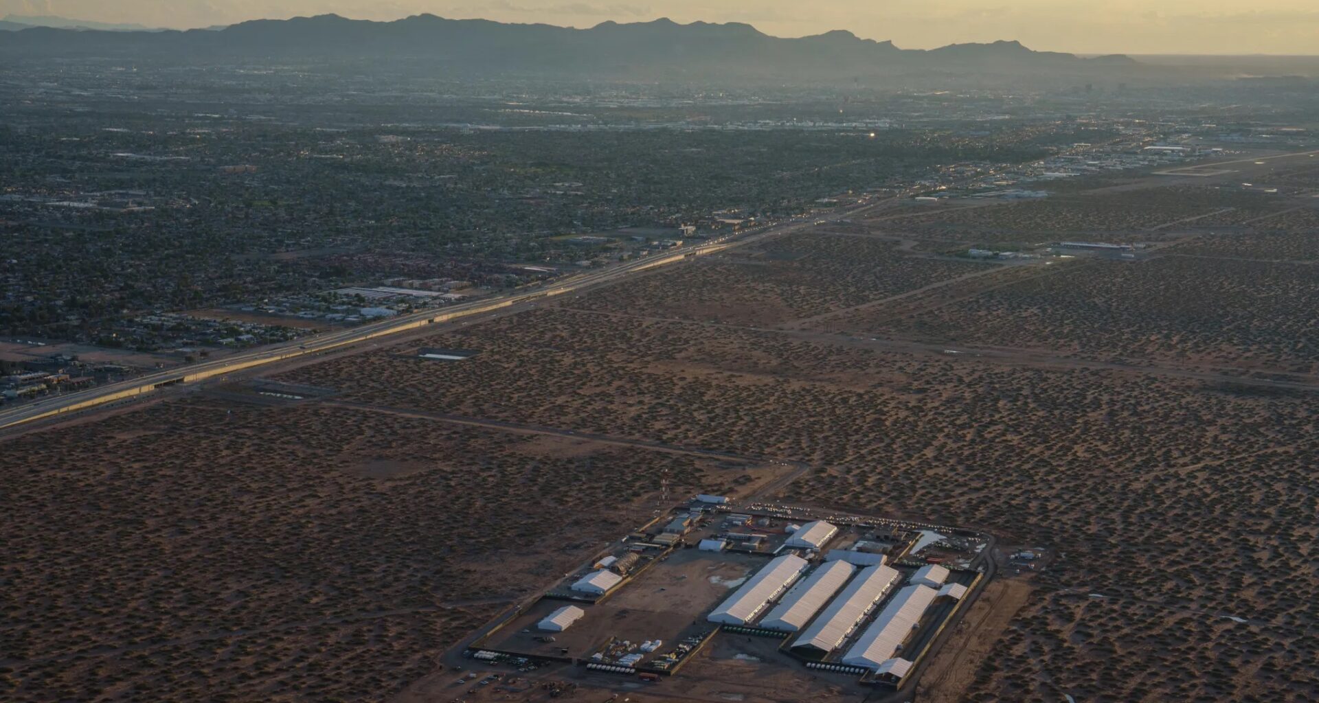ICE moving toward closing El Paso detention camp, report says