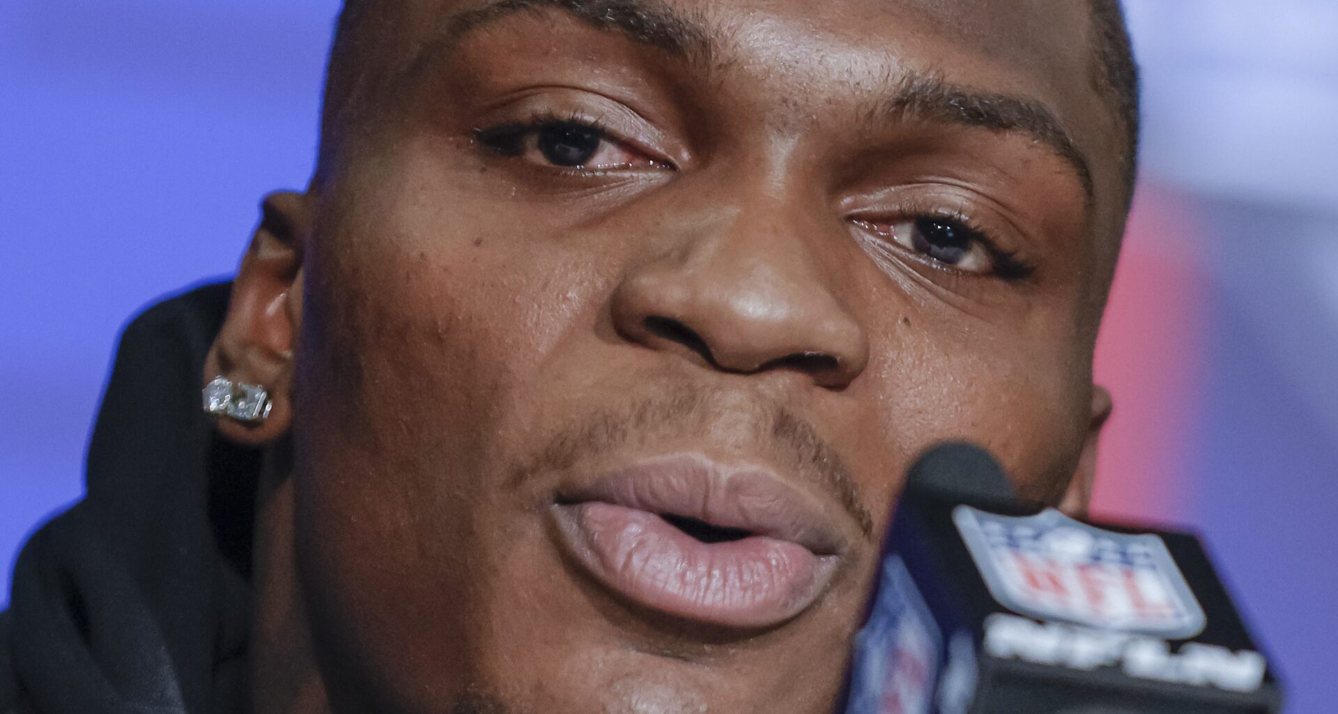 DAL Cut Ties With 290-Pound Vet Before Free Agency