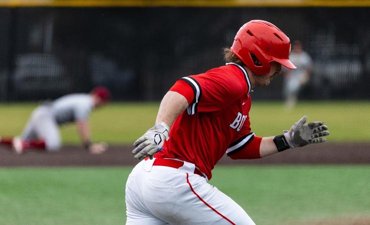 Boxers defeat East Texas Baptist on walk-off passed ball