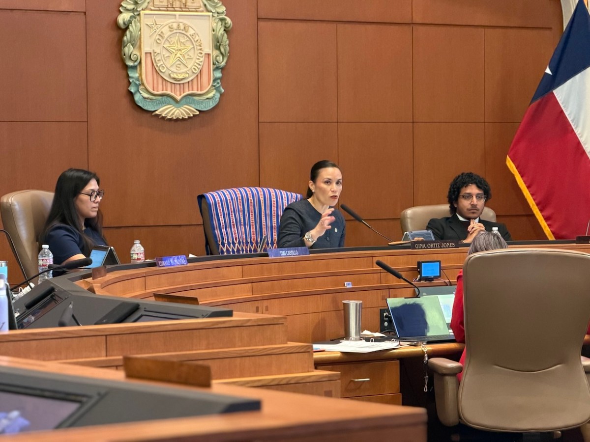 San Antonio City Council votes 8-2 to explore moratorium on new detention centers