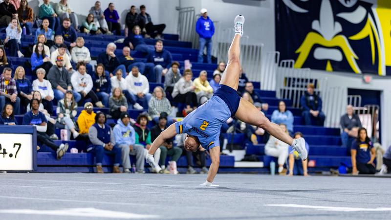 Acrobatics & Tumbling Earns Ranked Road Victory to Open Texas Trip