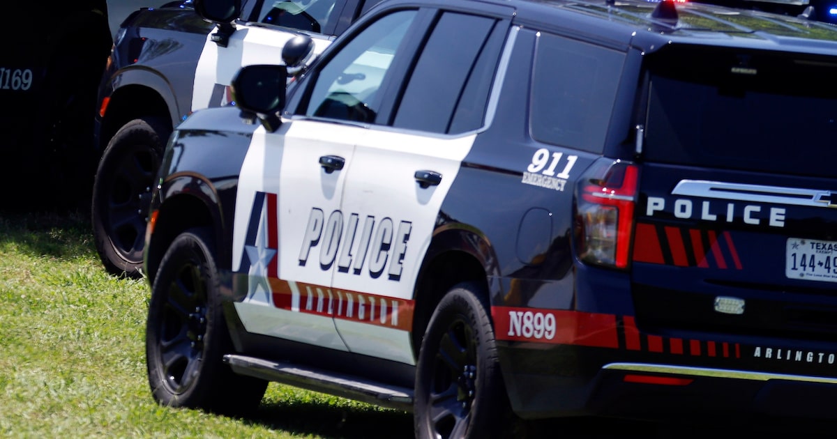 Man, 32, identified as motorcyclist who died in accident near Six Flags in Arlington