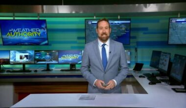 Foggy this morning, chance of storms Tuesdsay night