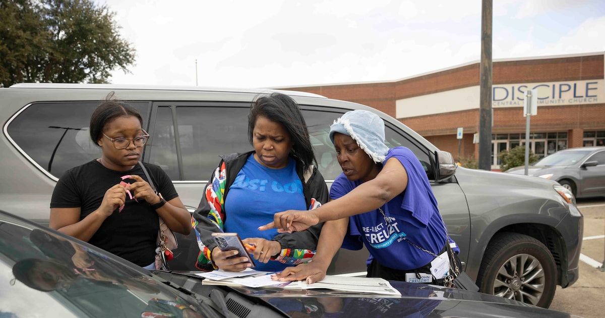 The most powerful voting bloc in Dallas County’s latest Democratic primary: women