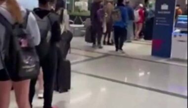 TSA long lines at Houston Hobby Airport