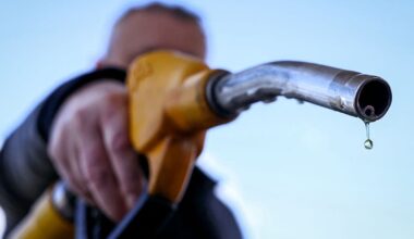 Texas gas prices top $3 statewide as Iran war drives historic spike