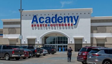 Florida-Based Investor Buys Montgomery County Retail Center