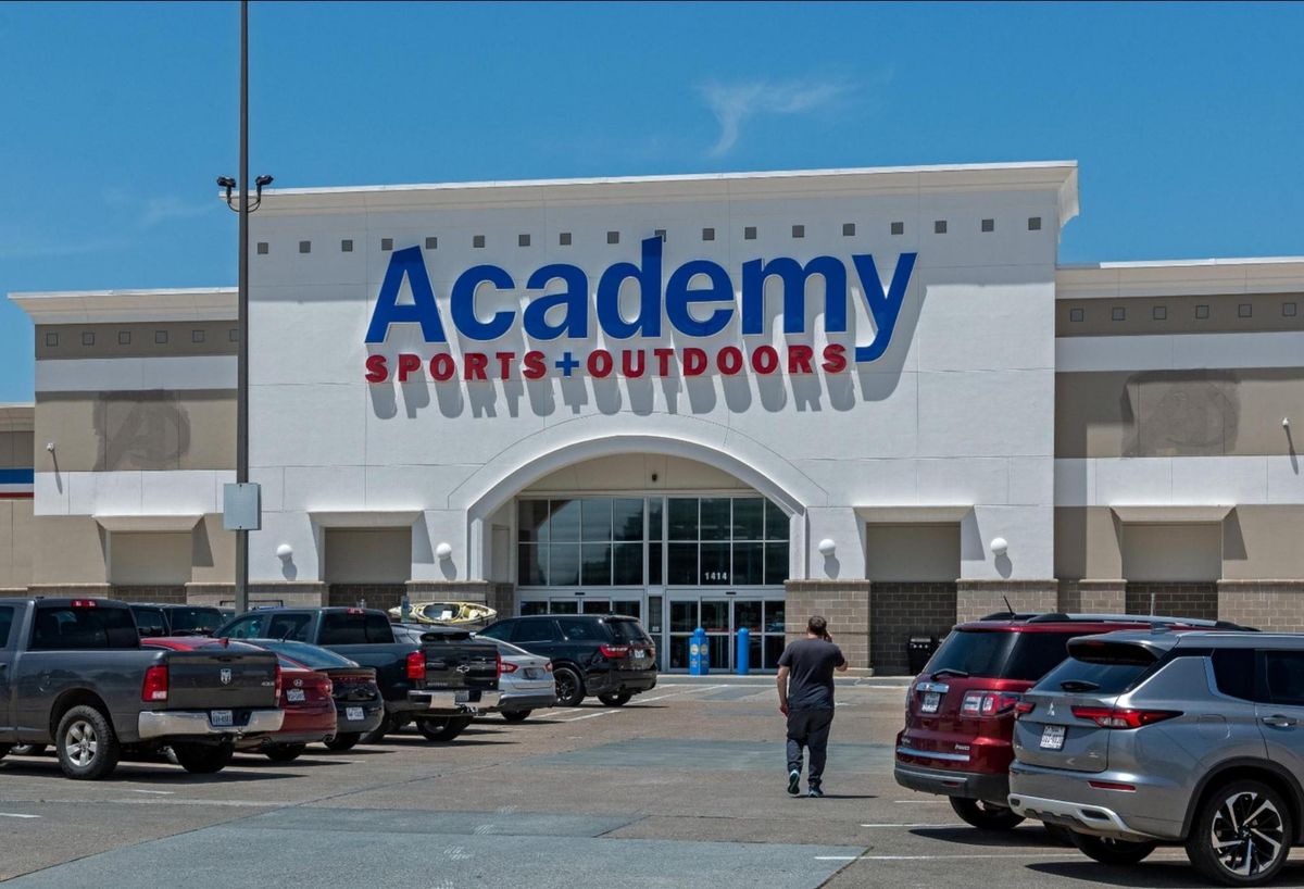 Florida-Based Investor Buys Montgomery County Retail Center