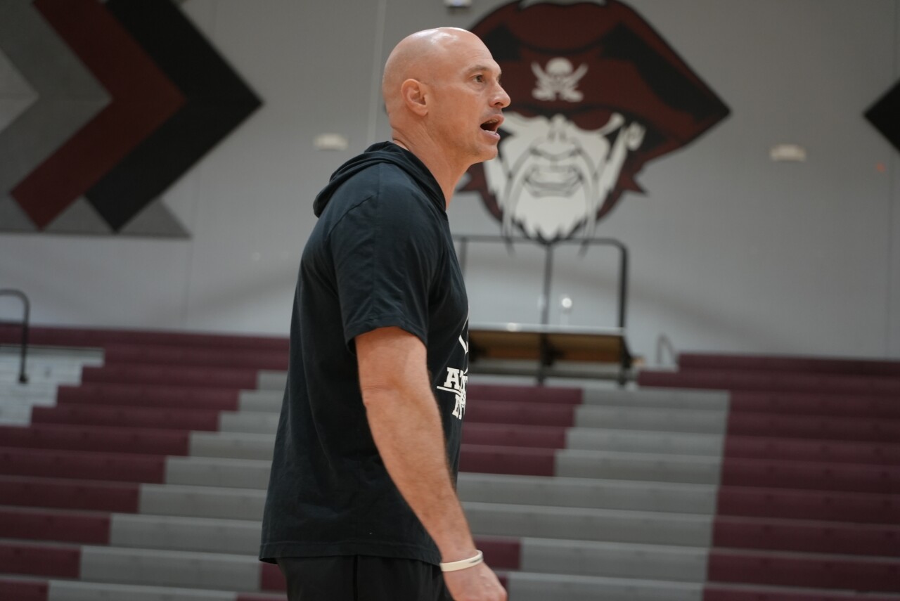 London boys basketball head coach Sean Armstrong