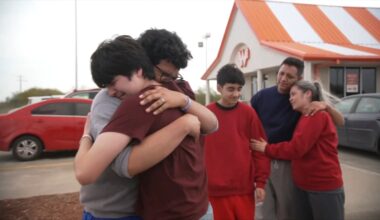 Two teen brothers Joshua, Antonio Gámez-Cuéllar, in McAllen, Texas mariachi band released from ICE custody