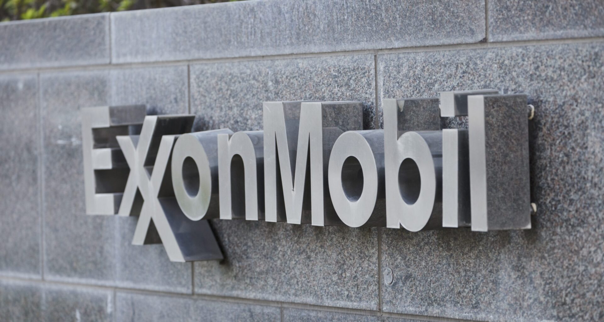 ExxonMobil set to move legal home from NJ to Texas