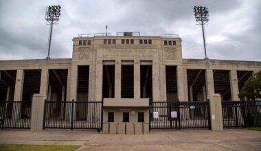 Fort Worth ISD seeks developer for Farrington Field project