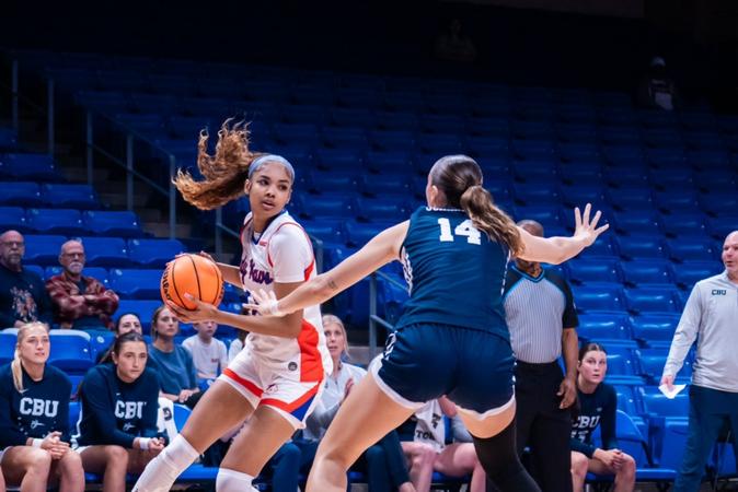 Kira Reynolds Named to All-WAC Freshman Team