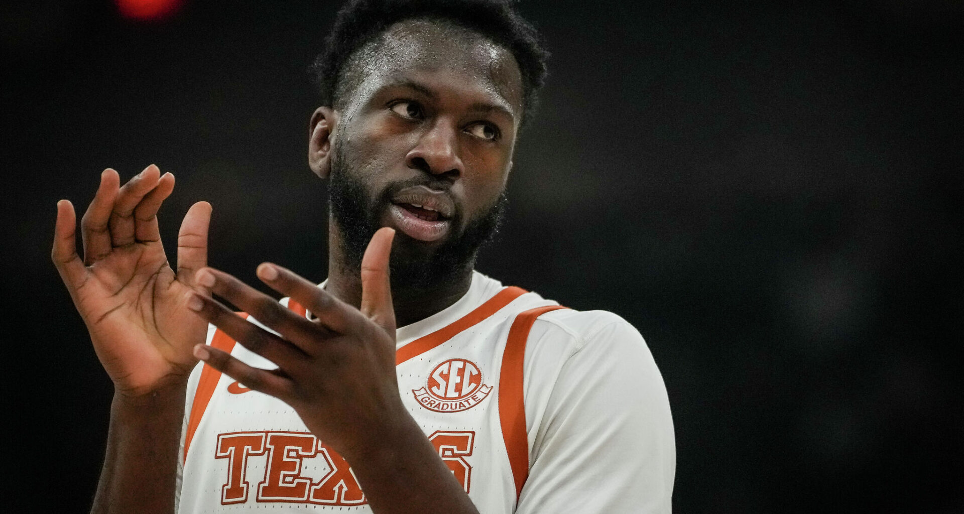 Texas basketball forward could miss rest of season