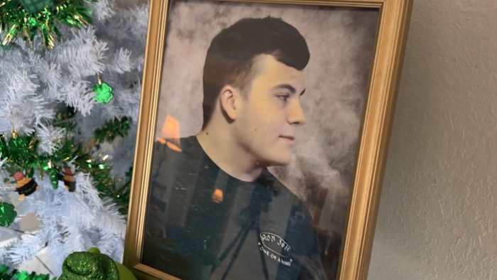 1 year after murder during attempted robbery in Selma, mother of 20-year-old pushes for justice