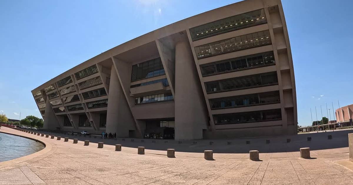 Potential Dallas City Hall replacement options come to light as early tours raise concerns