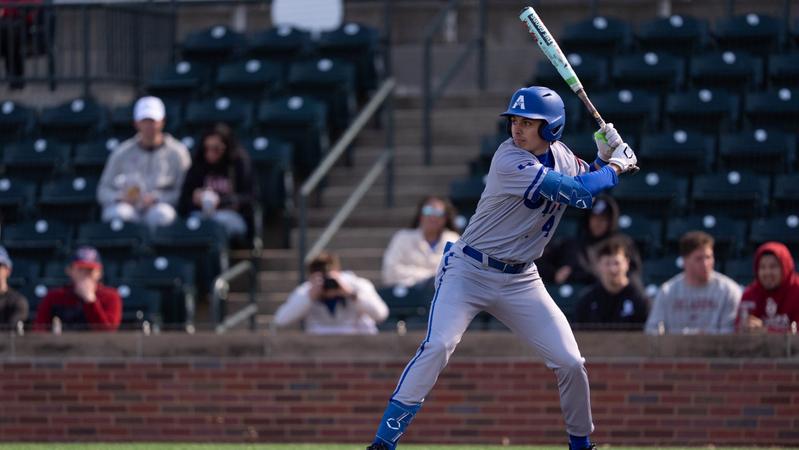 Mavericks Travel to No. 24 UTSA for Three-Game Series