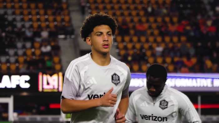 Houston Dynamo sign 15-year-old Matthew Arana as youngest first-team player in club history